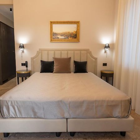Domus Clelia Paestum Antica Luxury Rooms Exterior photo