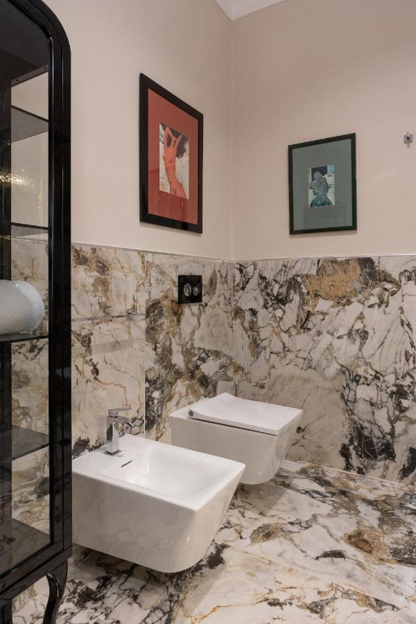Domus Clelia Paestum Antica Luxury Rooms Exterior photo